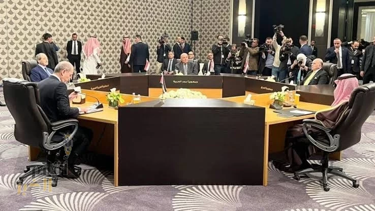 وزراء خارجية 11 دولة عربية وإسلامية يؤكدون دعم أمن سوريا ووحدتها