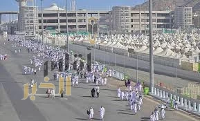 ضيوف الرحمن يستقرون في مشعر منى