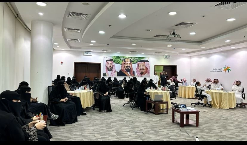 فرع هيئة الصحفيين بالحدود الشمالية تنظم دورة تدريبية بعنوان" مهارات في الإعلام الرقمي" بمحافظة طريف