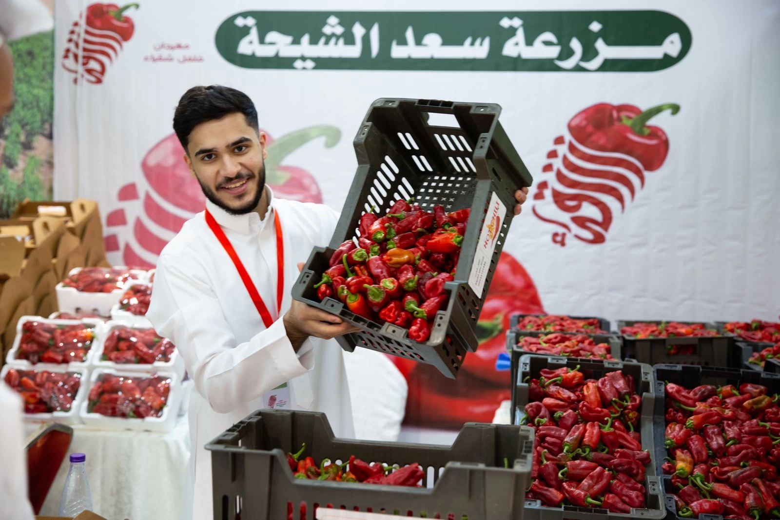 ‎إبرام عقود واتفاقيات استثمارية لتوريد وتسويق منتجات مزارعي شقراء ضمن مهرجان الفلفل 