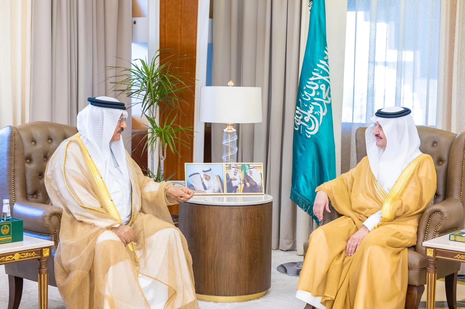 أمير الشرقية يستقبل الفائزين بجائزة الصحافة والاعلام