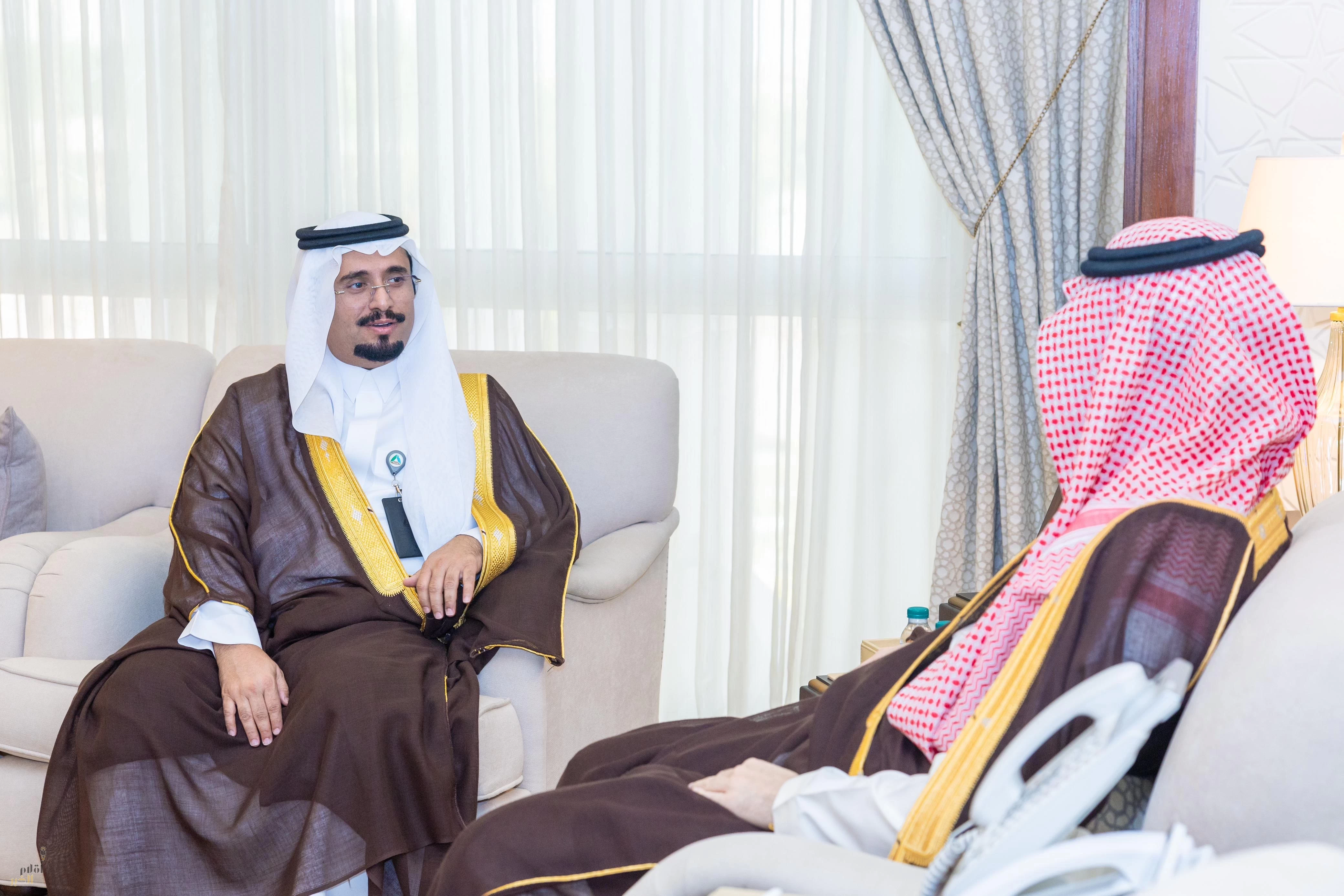 نائب أمير الشرقية يستقبل مدير عام فرع الهيئة السعودية للمواصفات والمقاييس والجودة بالمنطقة