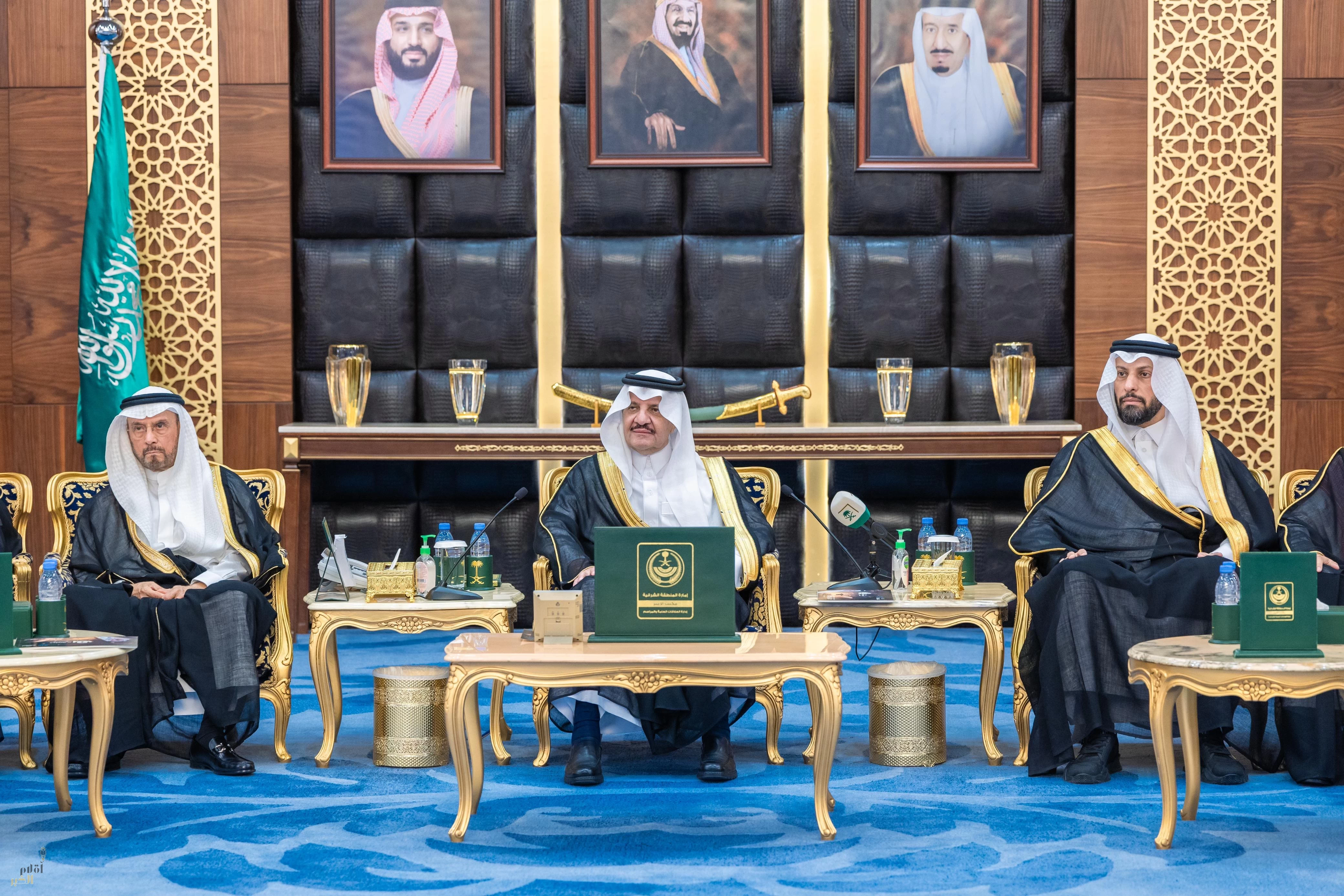 أمير الشرقية يرعى حفل تكريم الطلاب والطالبات الفائزين بجائزة اليمامة للتميز