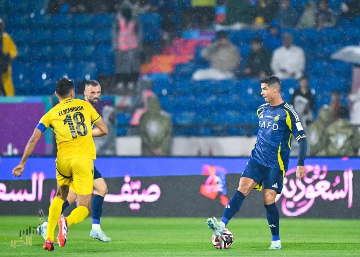 النصر يقصي التعاون ويتأهل لملاقاة الهلال في نهائي "السوبر"