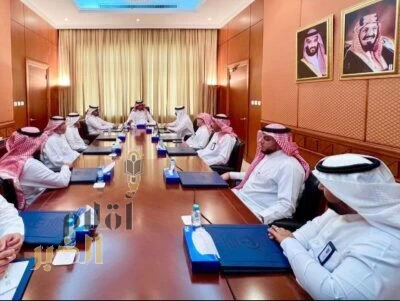 محافظ القطيف يطّلع على برامج ومشاريع جمعية العوامية الخيرية