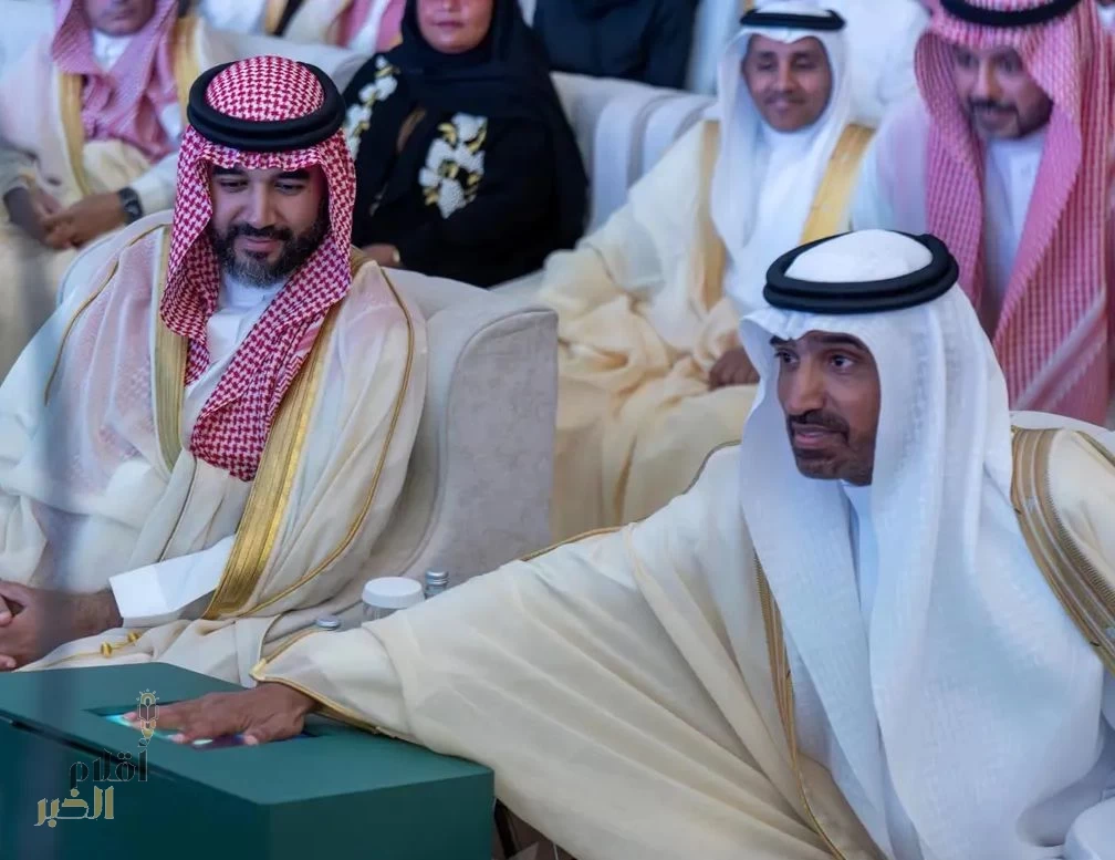 وزير الموارد البشرية والتنمية الاجتماعية يدشن المنصة الوطنية الموحدة للتوظيف "جدارات"