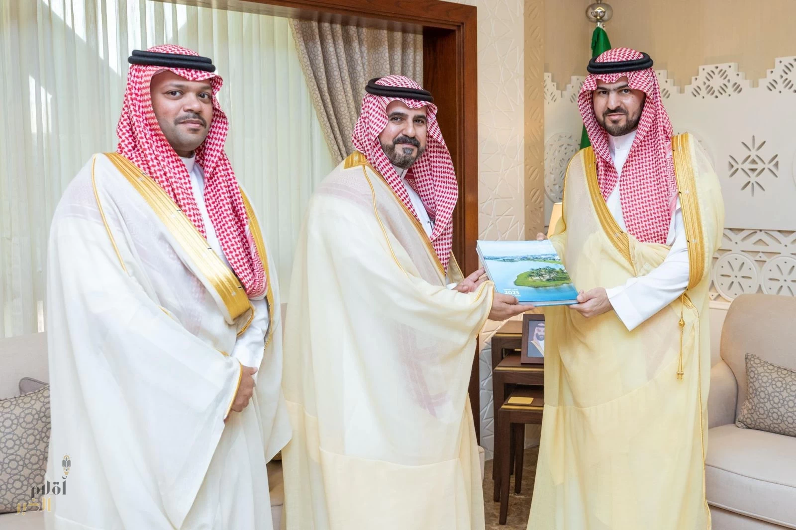 نائب أمير الشرقية يستقبل مدير القطاع الشرقي لهيئة المدن الصناعية ومناطق التقنية “مدن”