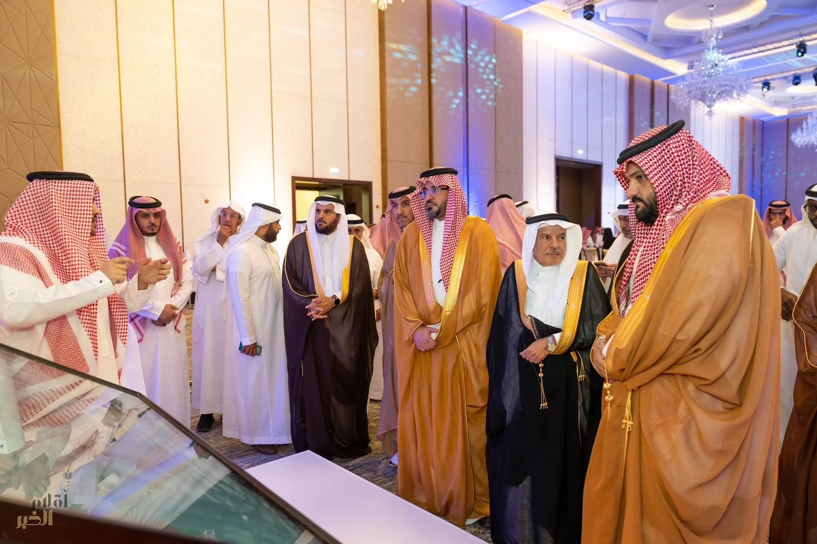 برعاية معالي وزير الموارد البشرية والتنمية البشرية المهندس أحمد الراجحي أختتم أعمال حاضنة "جدارة" للأعمال الاجتماعية