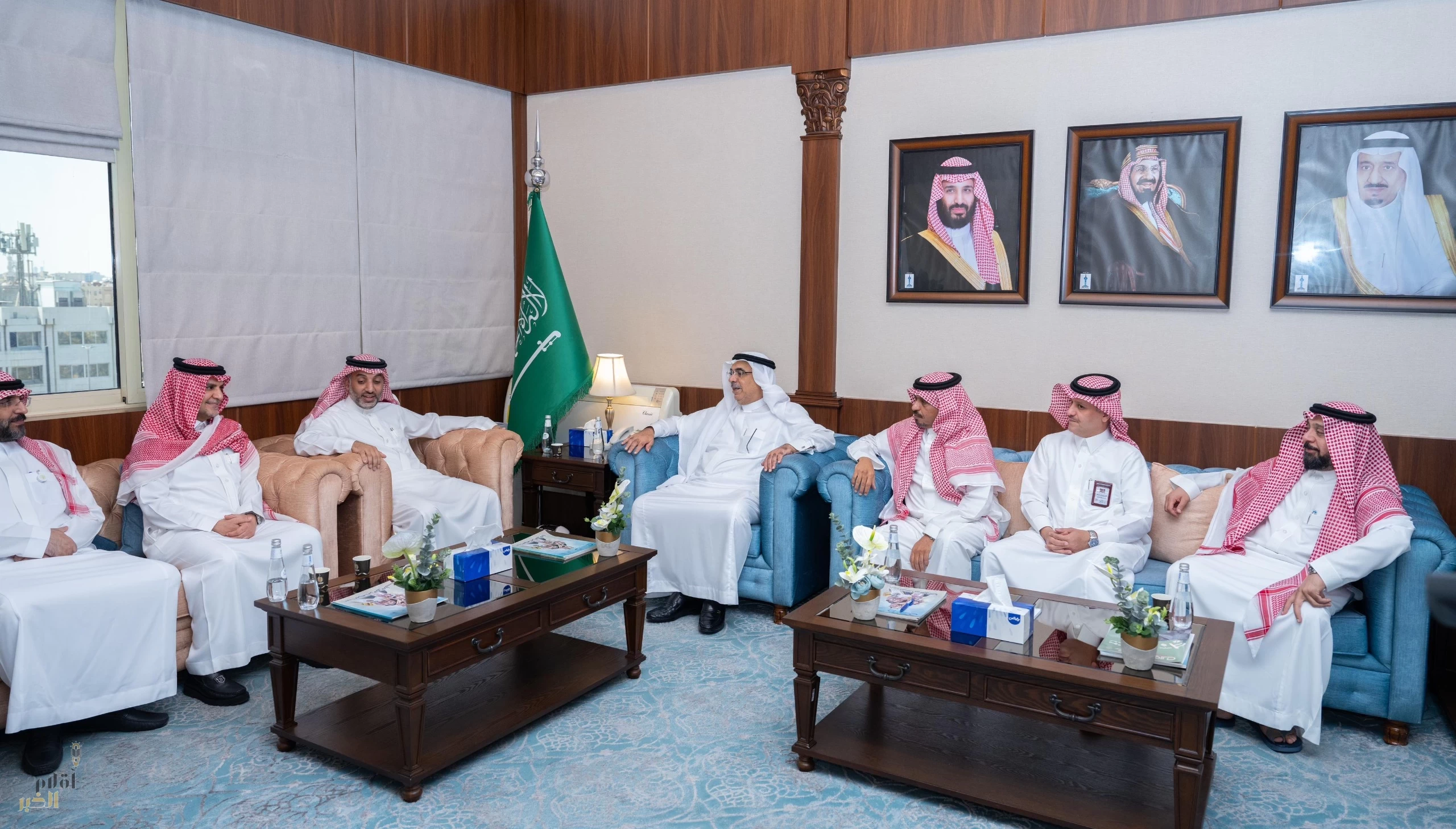 أمين الشرقية ووكيل وزارة البلديات والإسكان للأنظمة والشؤون القانونية يستعرضان أهداف المنصة القانونية الموحدة