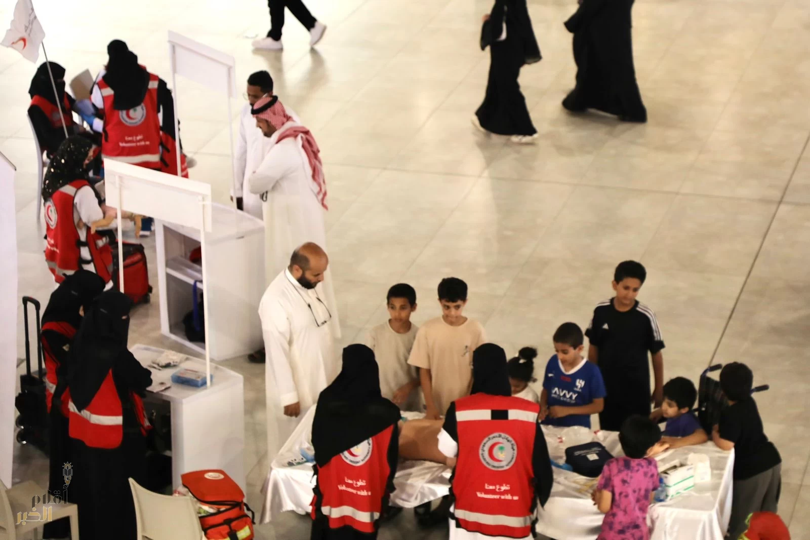 فرع هيئه الهلال الأحمر بعسير ينظم فعاليات بمناسبة اليوم العالمي للإسعافات الأولية