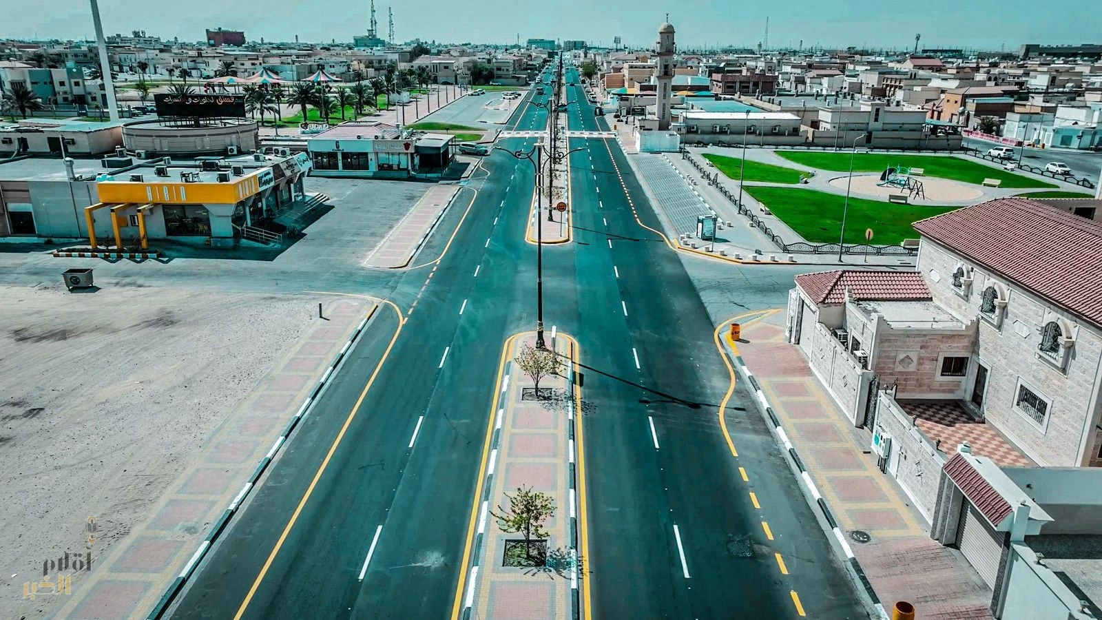 أمانة الشرقية: سفلتة 59 ألف م2 من الطرق وتركيب 76 لوحة إرشادية لتعزيز البنية التحتية وانسيابية الحركة المرورية في بقيق