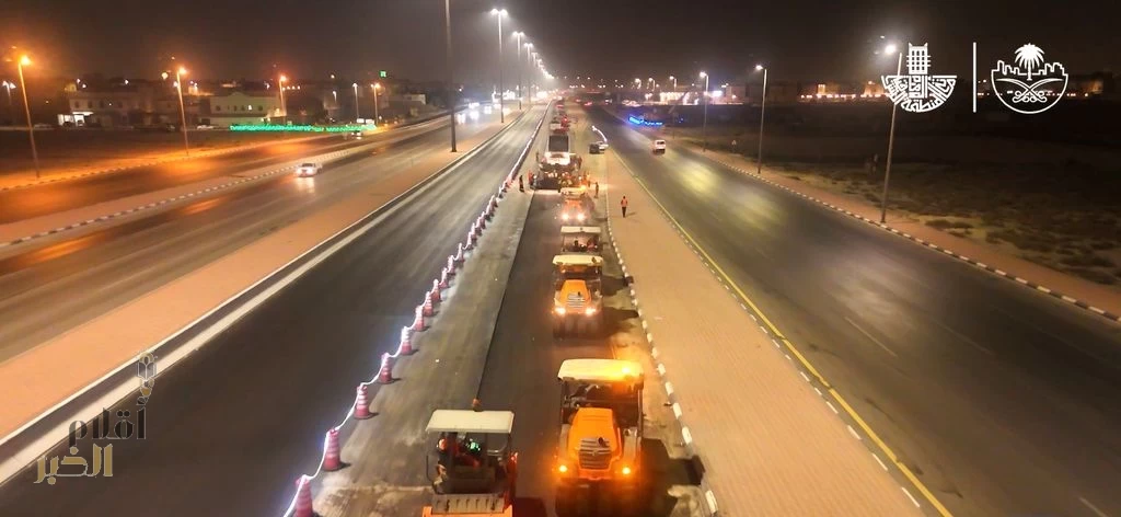 أمانة الشرقية: الانتهاء من أعمال الصيانة بطريق الدمام الرياض السريع باتجاه الدمام بطول 18 كلم