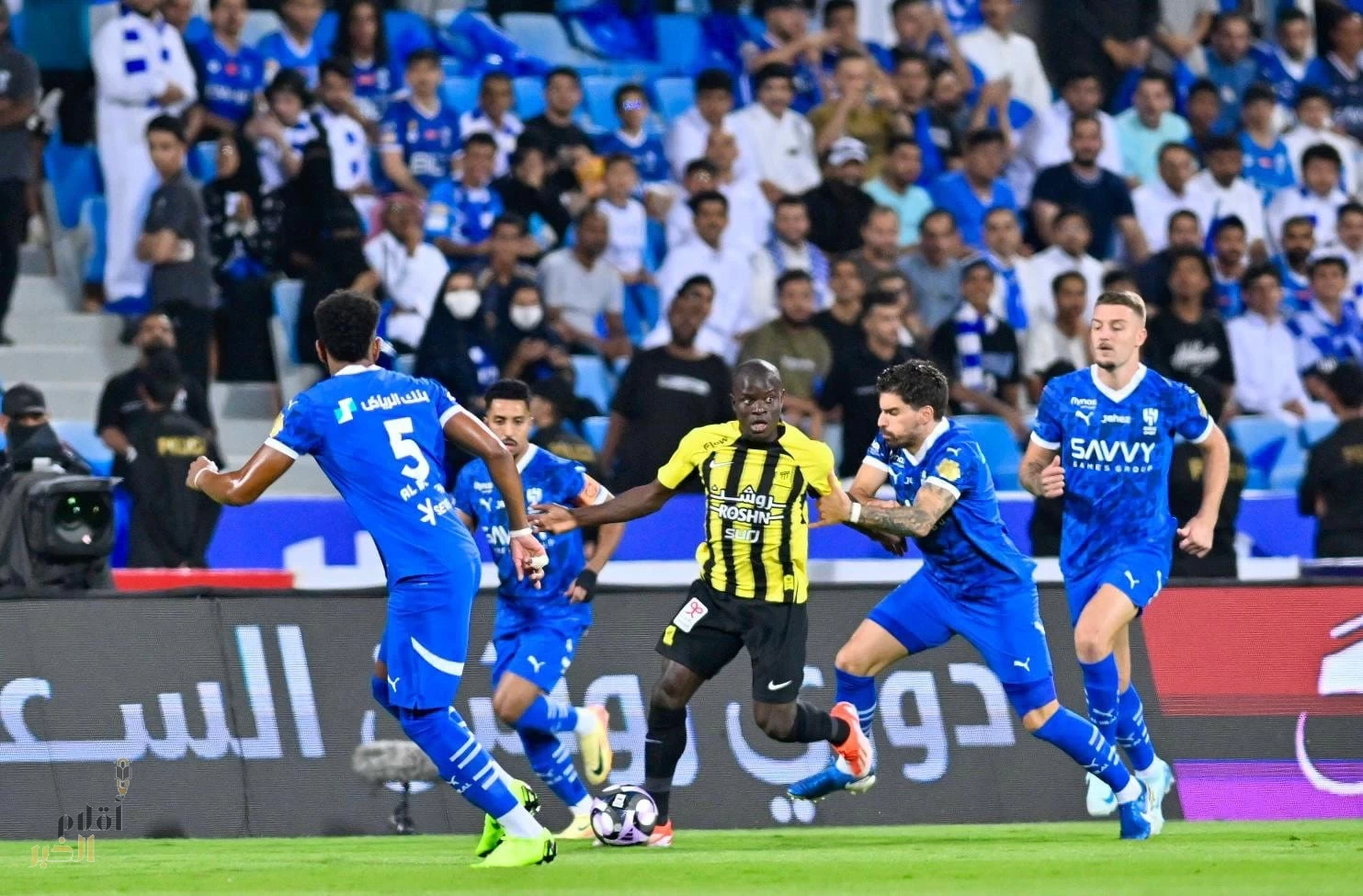 الهلال يحسم الكلاسيكو بثلاثية ويعتلي صدارة دوري روشن على حساب الاتحاد