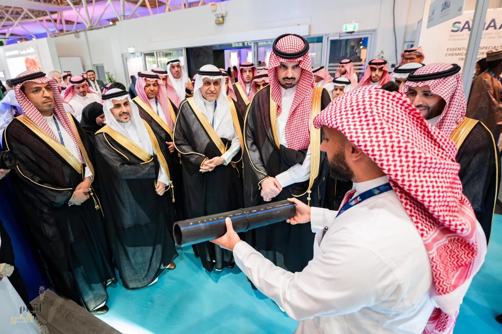 صاحب السمو الأمير الدكتور فيصل بن عبد العزيز بن عياف يفتتح المعرض السعودي للبنية التحتية