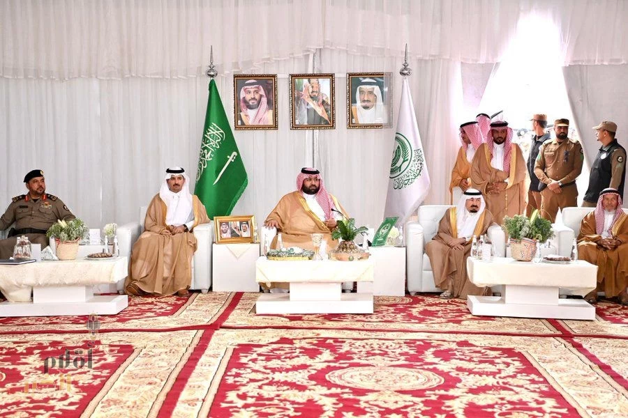 نائب أمير منطقة جازان يلتقي مشايخ محافظة فيفا