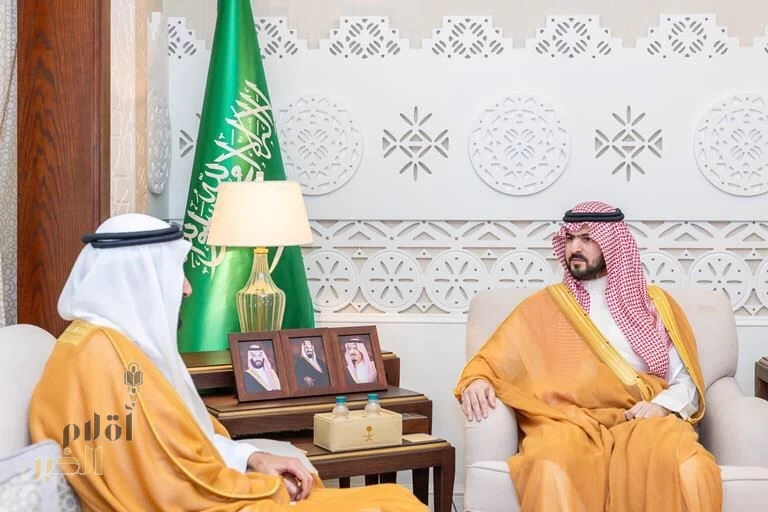 نائب أمير الشرقية يطلع على خطط تطوير المنافذ البرية