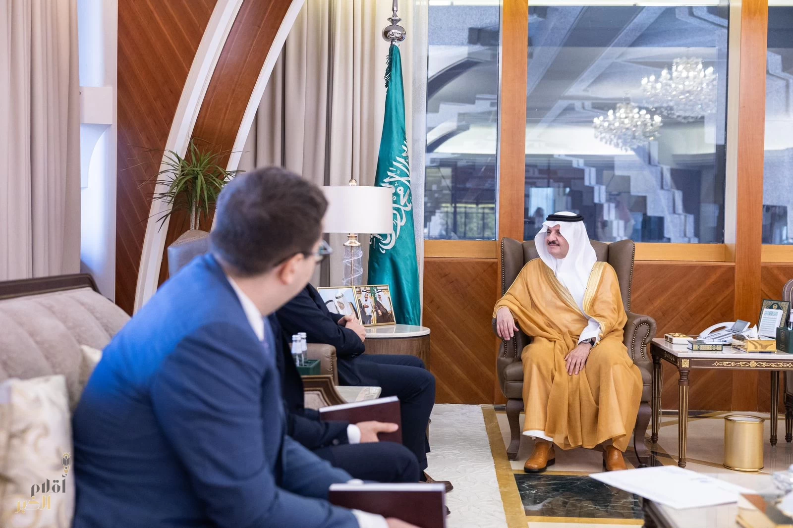 أمير الشرقية يستقبل سفير جمهورية أوكرانيا لدى المملكة