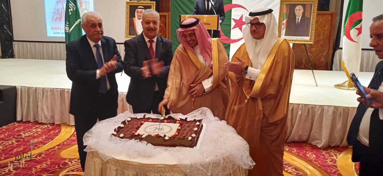 القنصل العام للجمهورية الجزائرية بجدة يحتفل بالعيد الوطني الجزائري (70)