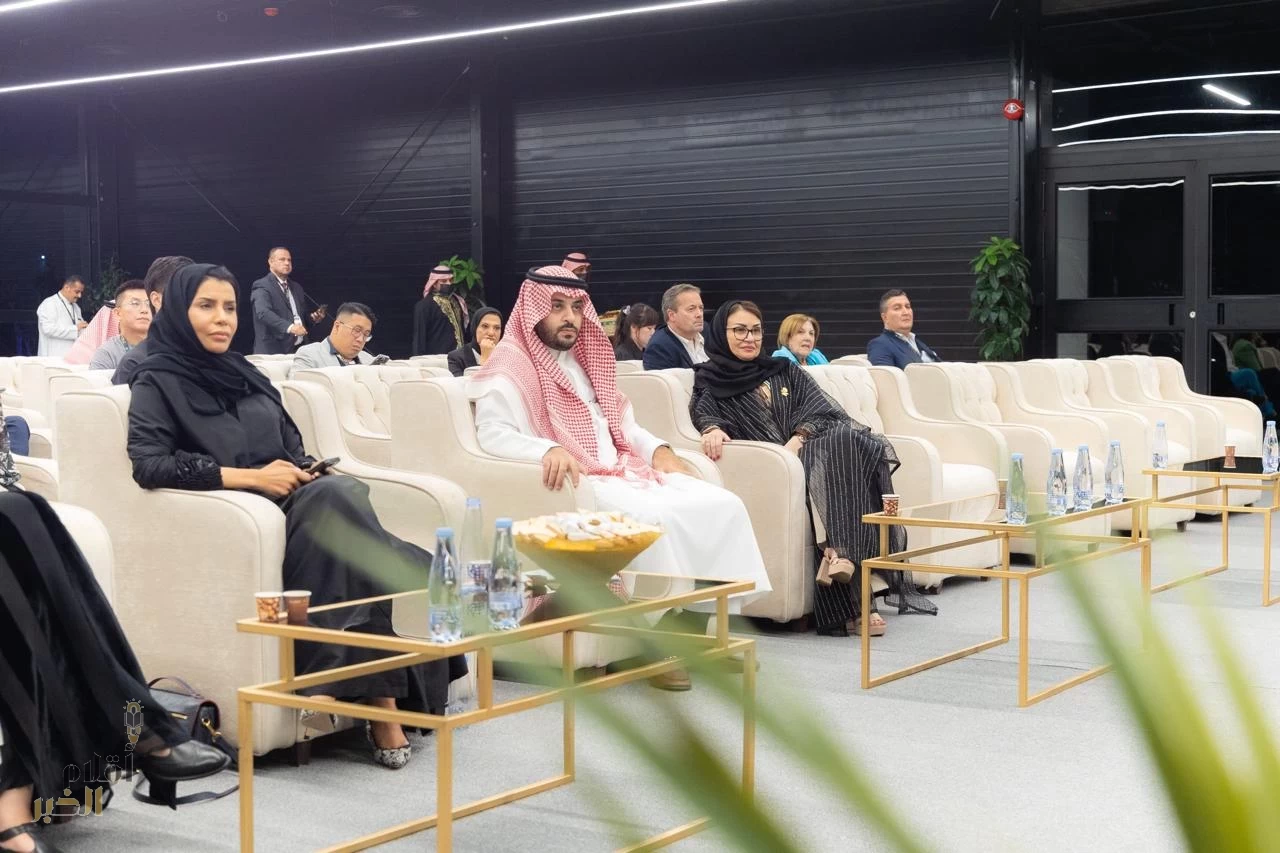 مبدعون سعوديون يعرضون قصصهم المُلهمة نحو منصات الأزياء العالمية