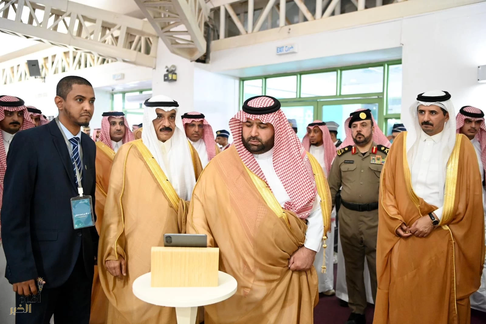 نائب أمير منطقة جازان يفتتح المعرض التقني والمهني بالمنطقة