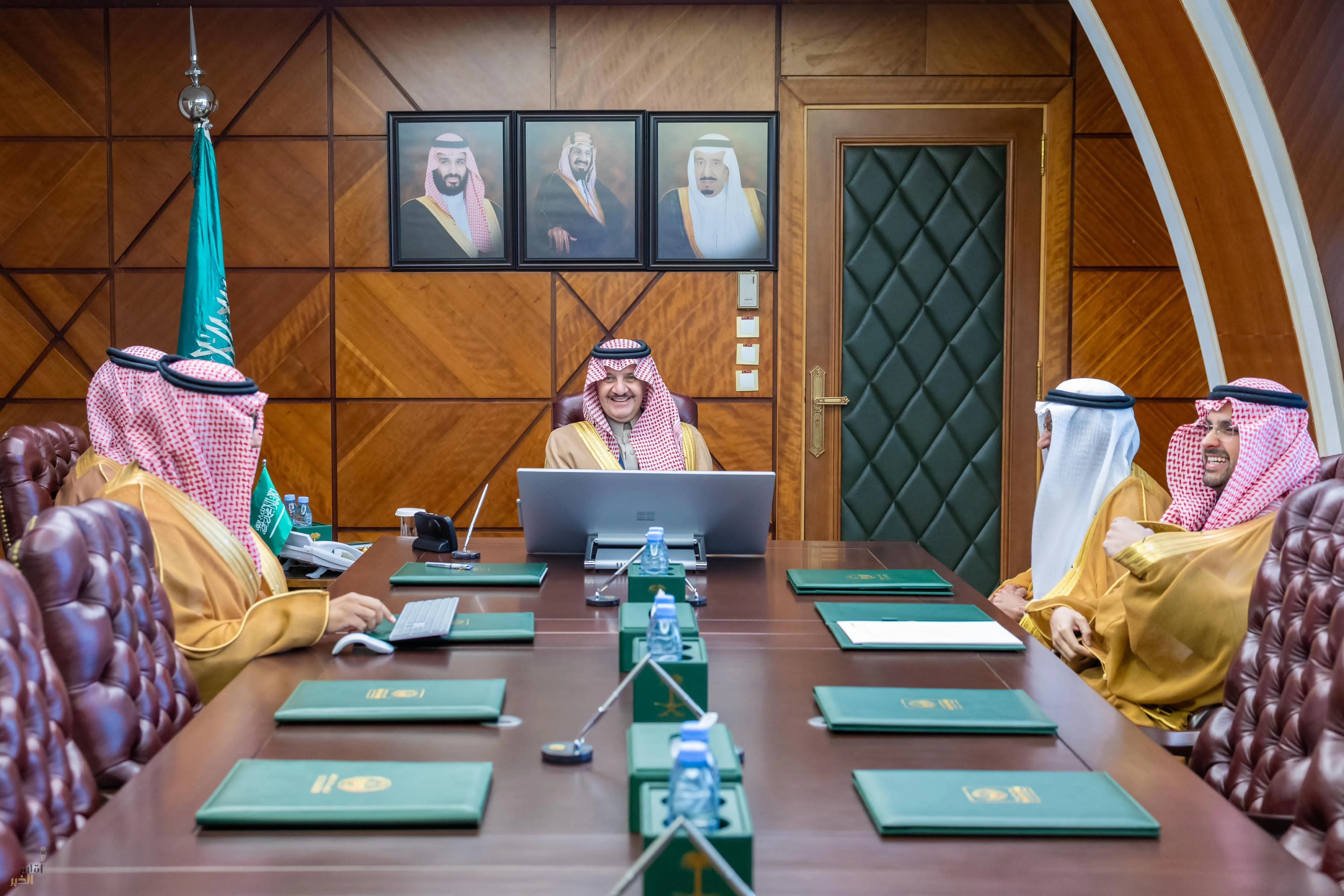 أمير الشرقية يستقبل محافظ هيئة الزكاة والضريبة والجمارك