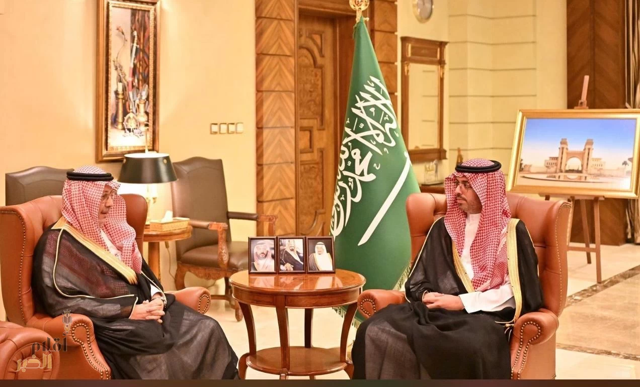 مُحافظ جدة يَستقْبِل مُدير عام المركز الوطني لتنميّة الغطاء النباتي ومُكافحة التَّصَحُّر
