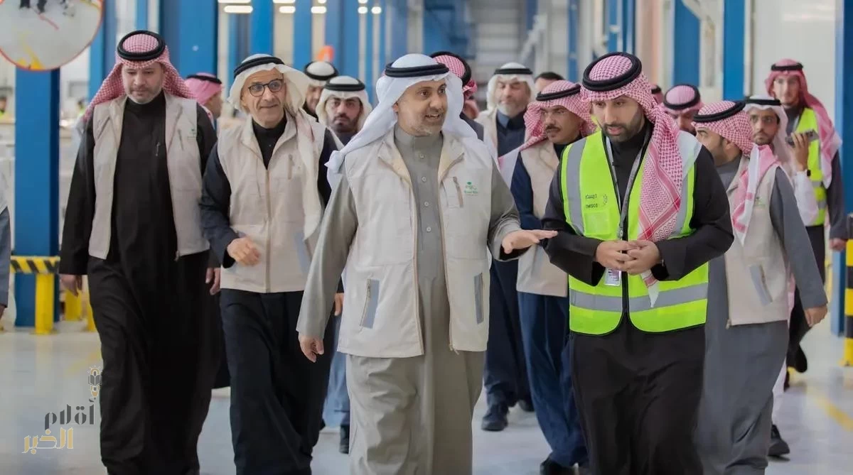 وزير الصحة يزور مشاريع للصناعات الدوائية في سدير ويتفقد عددًا من المشاريع الصحية