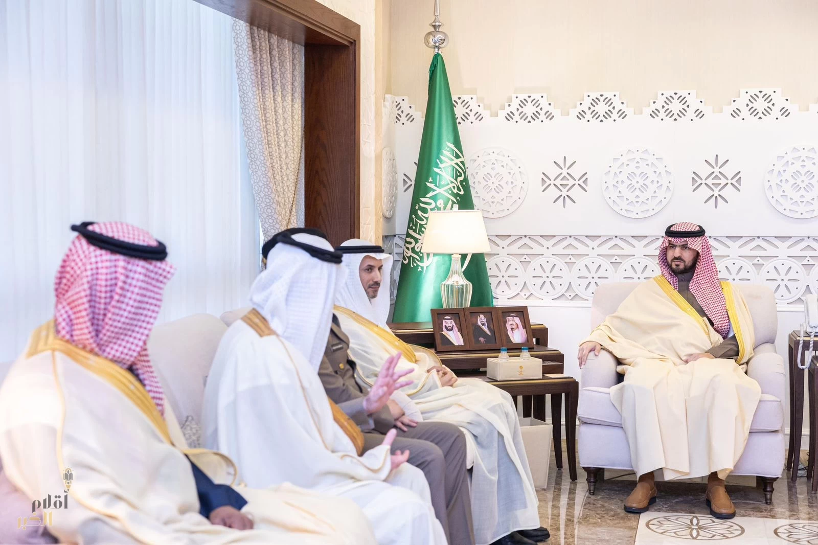 نائب أمير الشرقية يستقبل أعضاء لجنة السلامة المرورية بالمنطقة