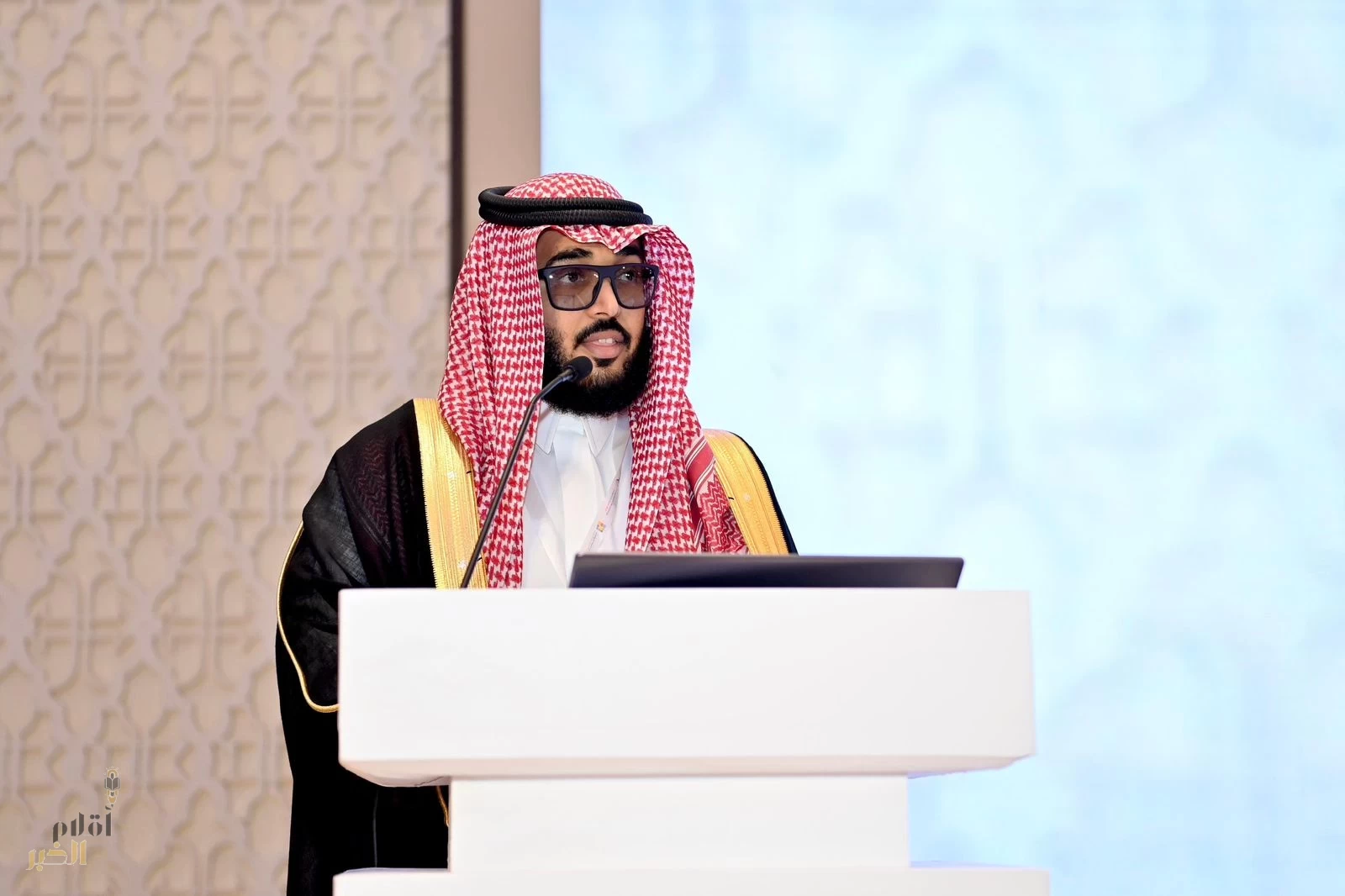 انطلاق أعمال المؤتمر الدولي الثاني لطب حديثي الولادة في جازان