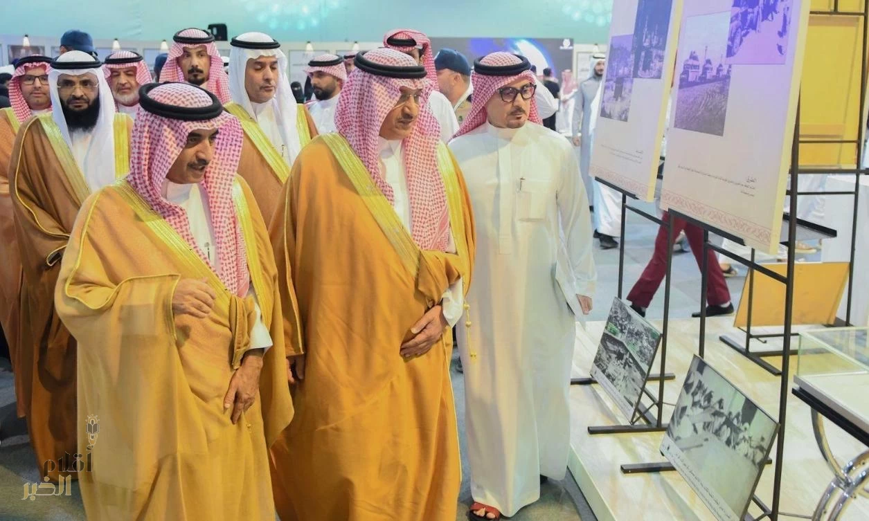 وزير التعليم يفتتح"المسرد التاريخي" لجامعة آمّ القرى