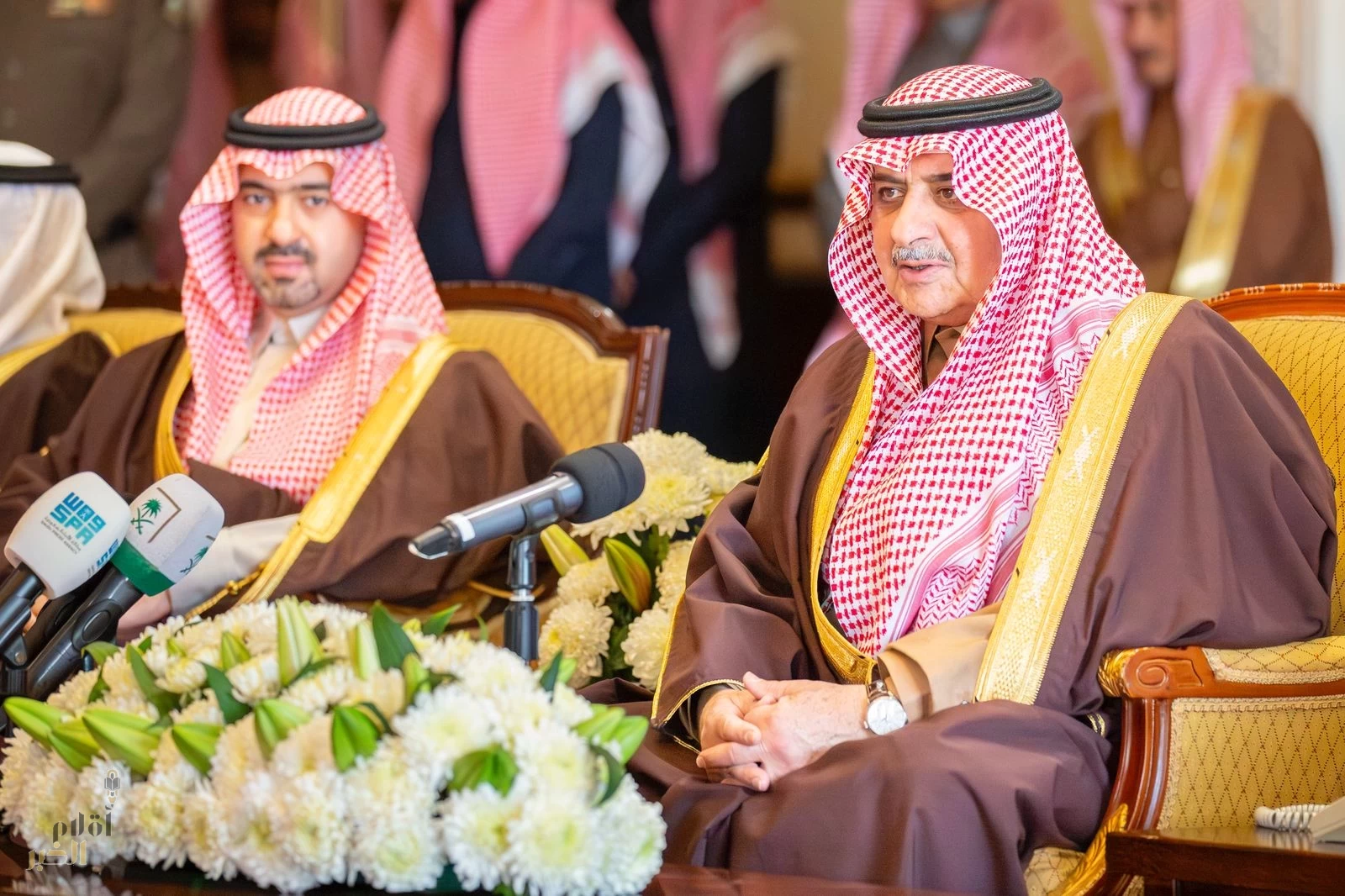 أمير منطقة تبوك يرعى حفل يوم البر السنوي ويكرم الجمعيات الفائزة بجائزة تبوك للعطاء