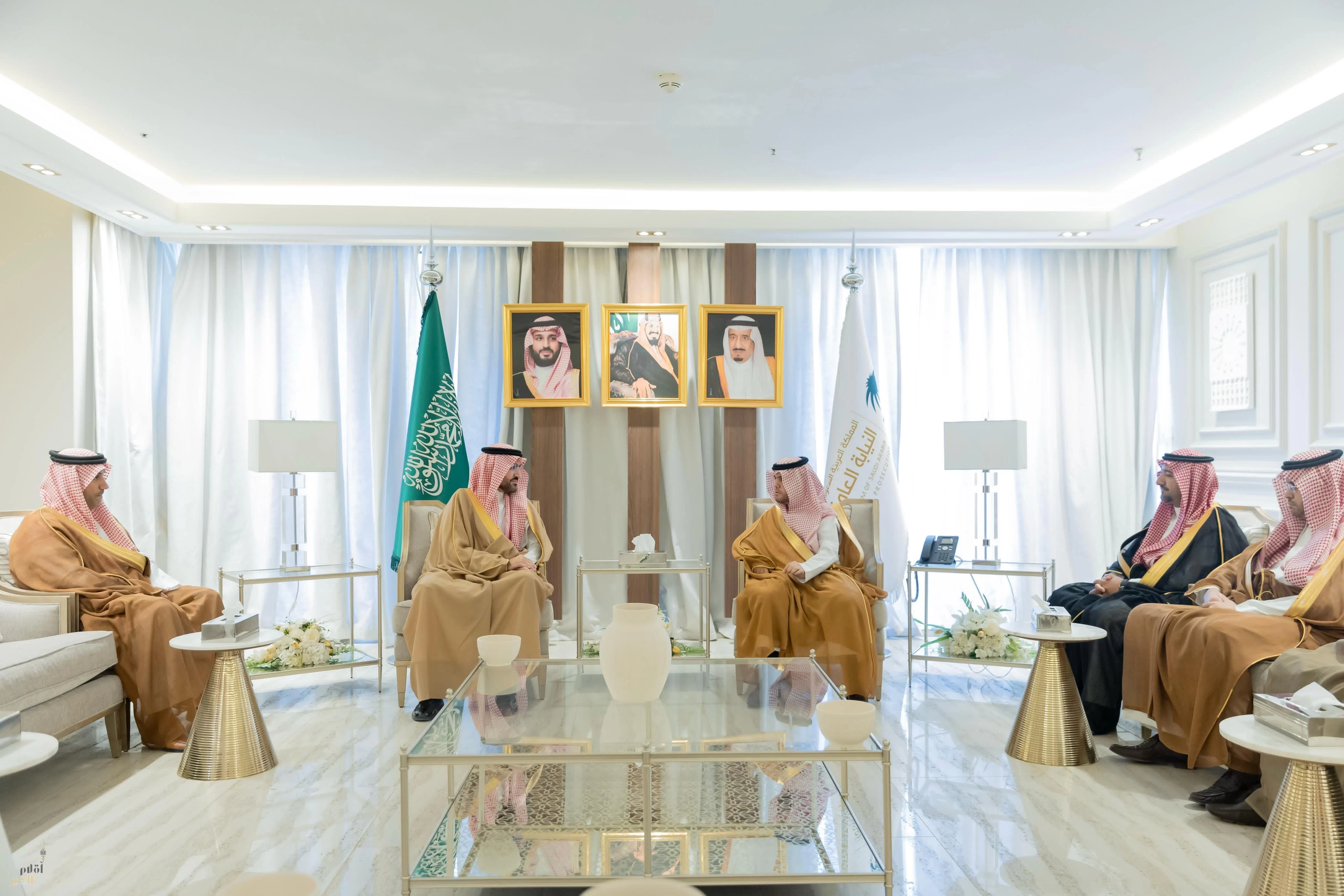 النيابة العامة ووزارة الرياضة توقعان مذكرة تفاهم لتعزيز التعاون المشترك