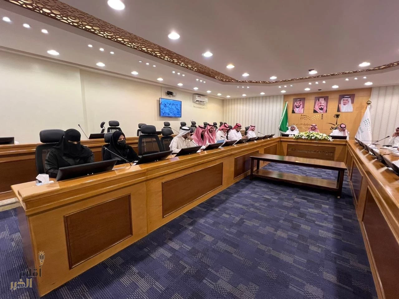 تعليم الطائف يستعرض خطة التحول في منظومة إدارات التعليم مع أكثر من 1700 مدرسة