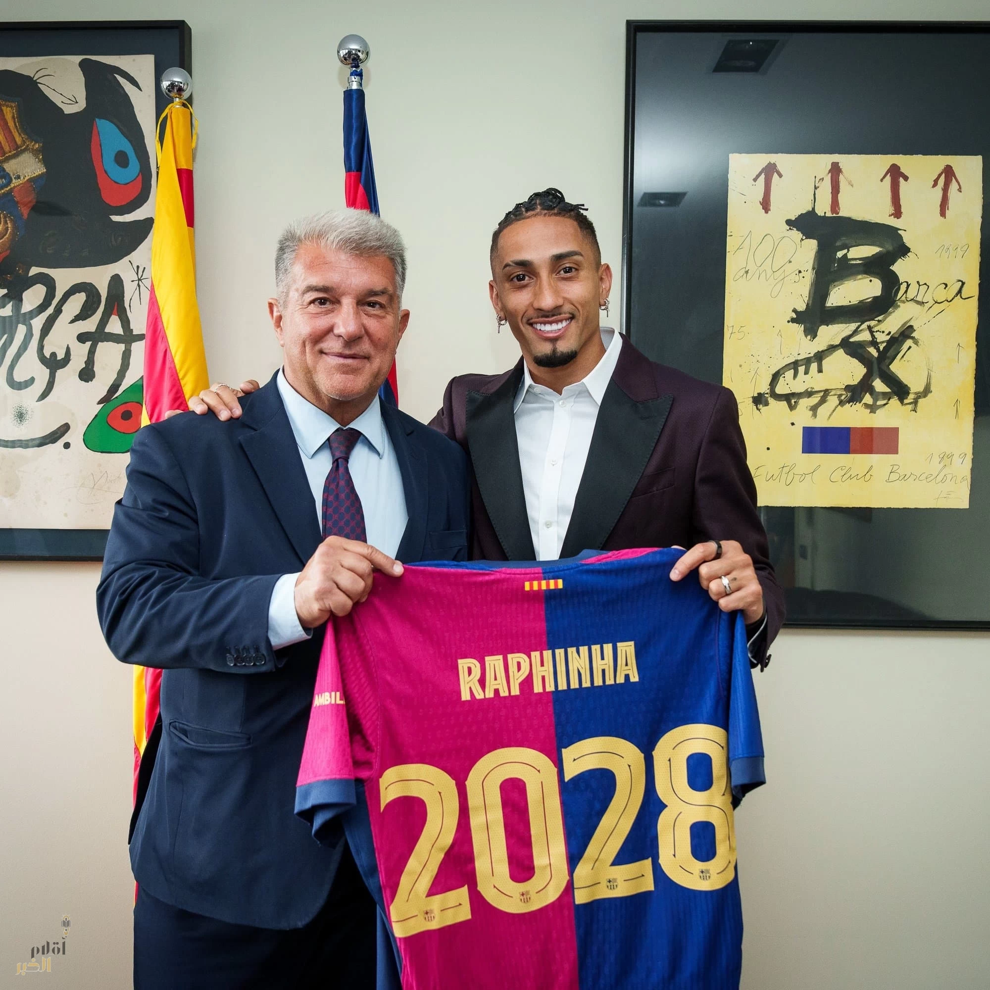 ارتبط اسمه بالهلال.. برشلونة يجدد عقد رافينيا حتى 2028