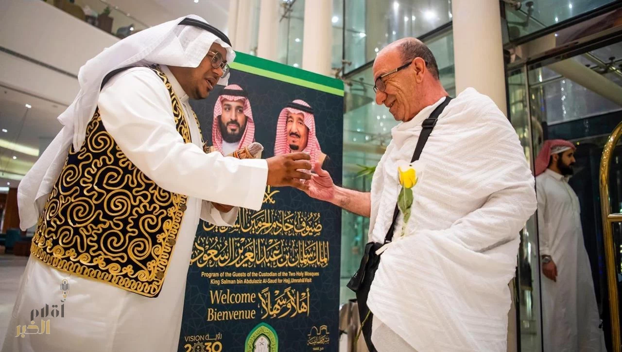 "الشؤون الإسلاميّة " تستقبل أولى طلائع ضيوف برنامج خادم الحرمين الشريفين للحج والعمرة والزيارة