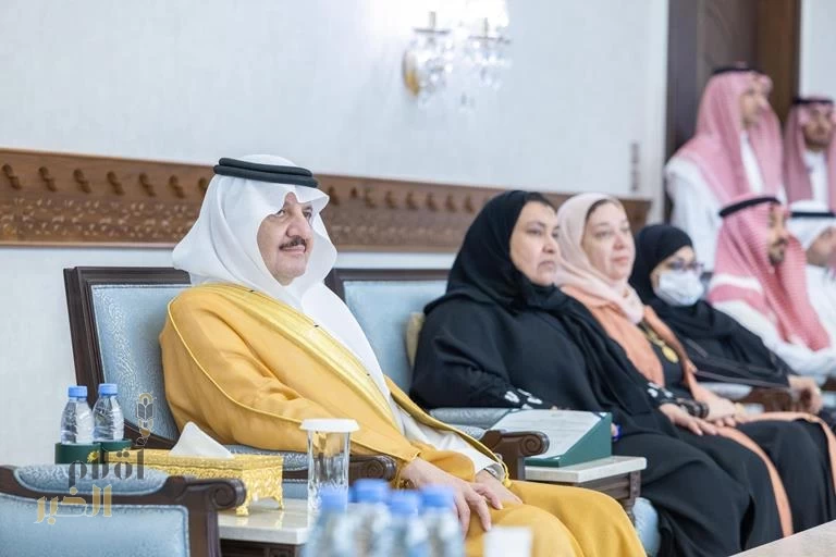 أمير الشرقية يكرم المشاركين في بسطة خير ويستلم شهادة غينيس