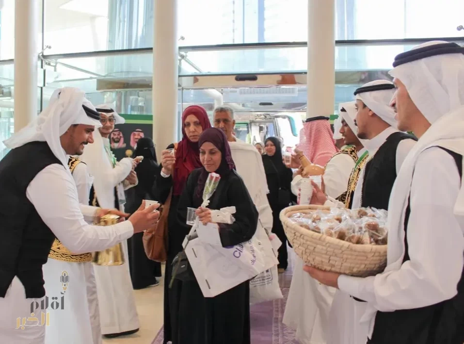 "الشؤون الإسلامية" تستقبل أولى طلائع ضيوف برنامج خادم الحرمين الشريفين للحج والعمرة من ذوي الشهداء والأسرى والجرحى الفلسطينيين