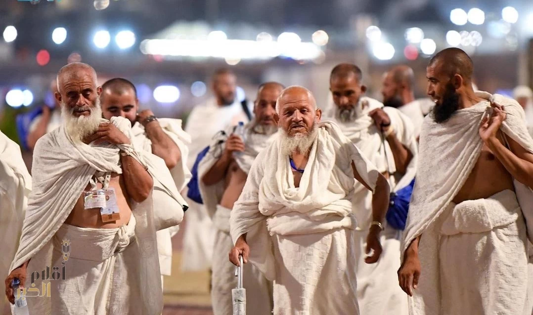 ضيوف الرحمن يستقرون في مشعر مزدلفة