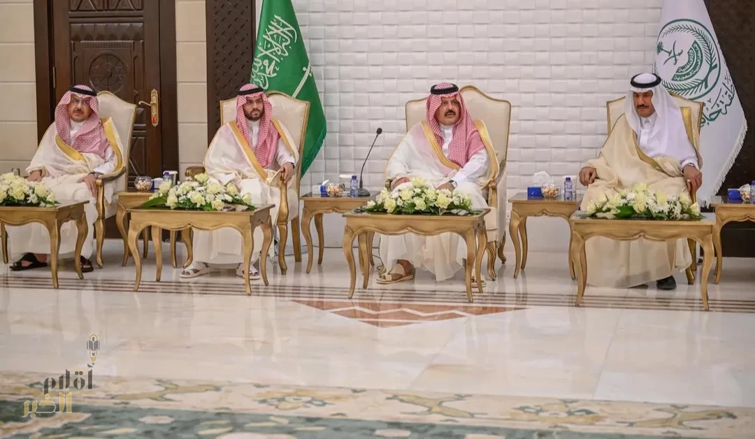 أمير منطقة حائل يستقبل المهنئين بعيد الأضحى