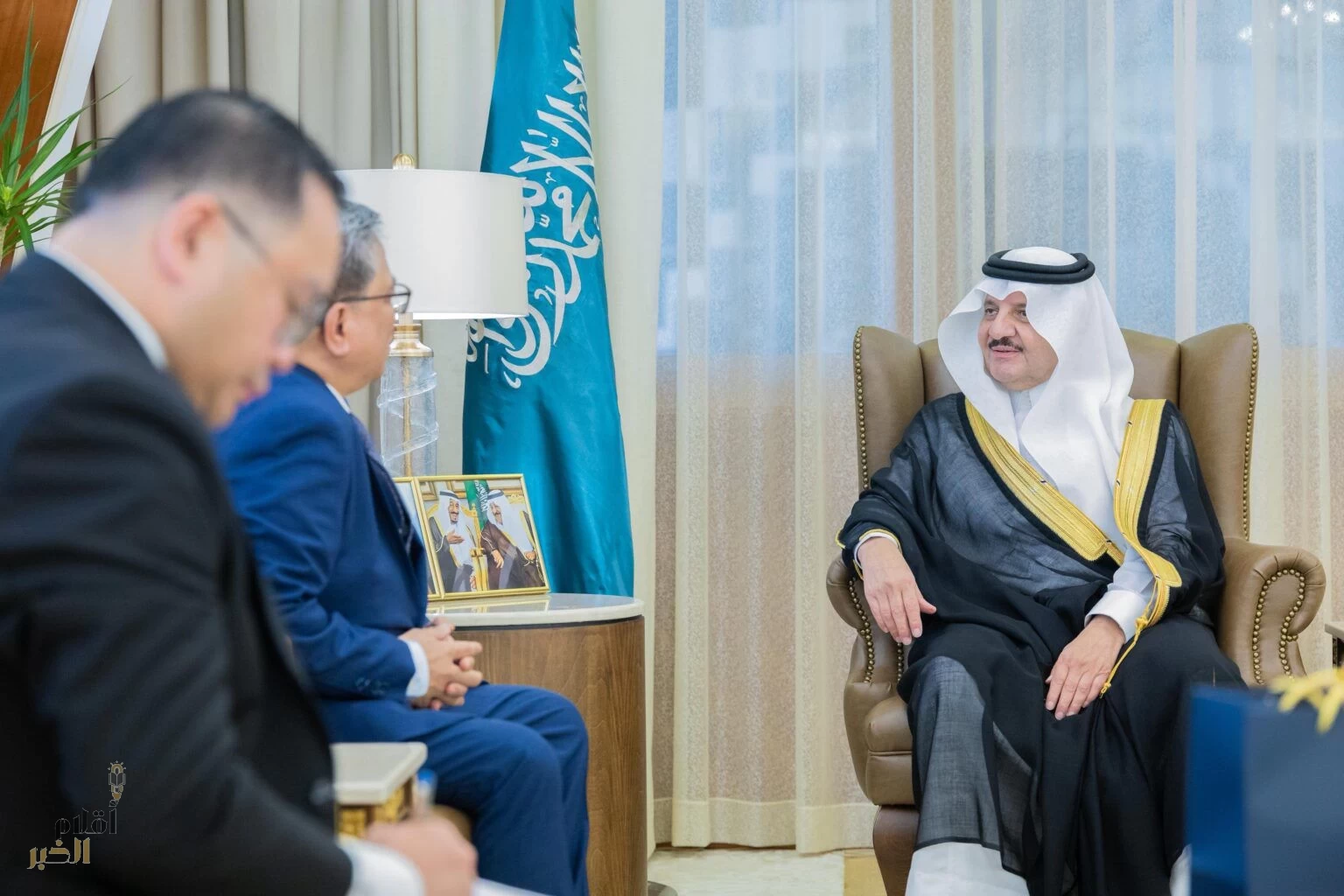 أمير الشرقية يستقبل السفير الفلبيني لبحث سبل التعاون