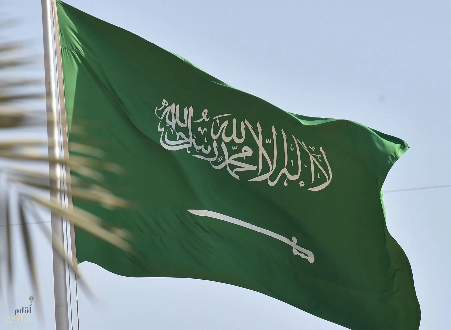 السعودية تدين اعتداء إيران على قطر وتضع كل إمكانياتها لمساندة الدوحة
