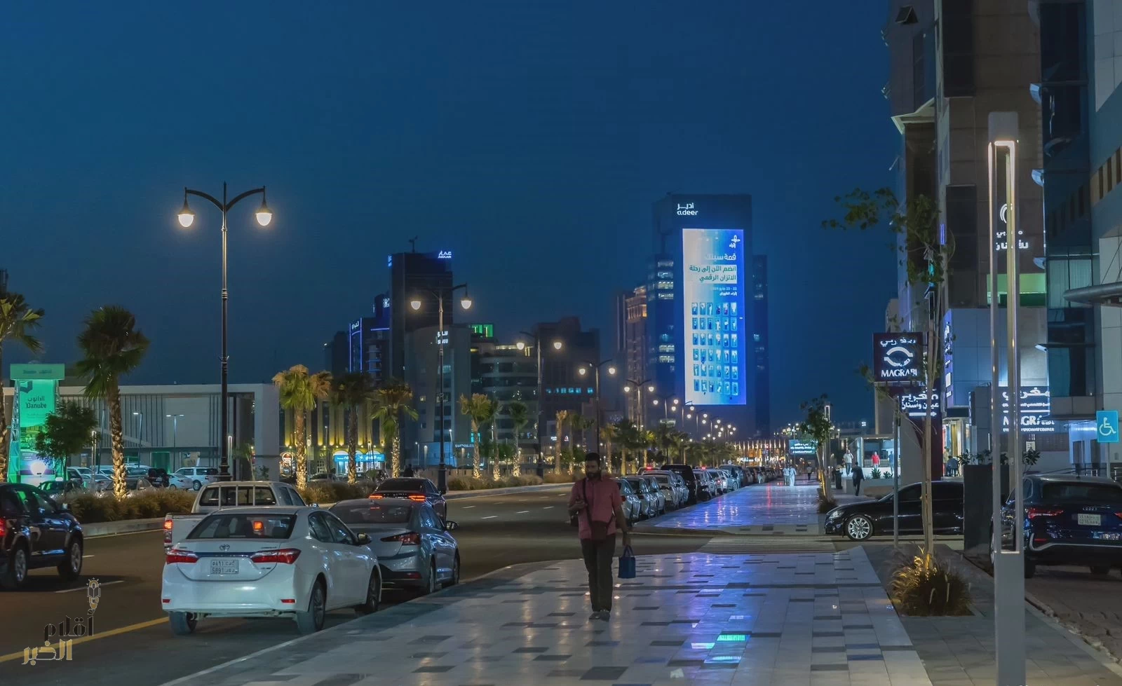 أمانة الشرقية تُنجز أنسنة 10 طرق في الخبر لتحسين جودة الحياة