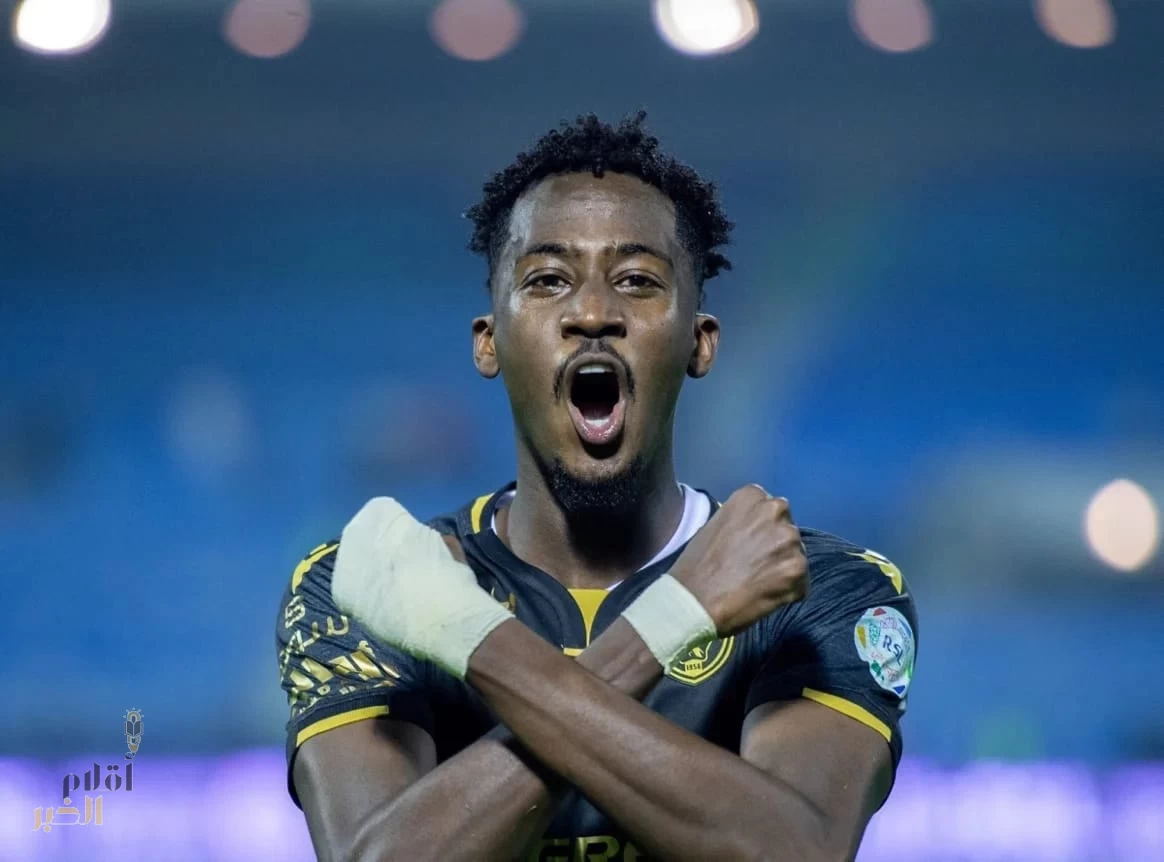 نيوم والنصر يتنافسان على عون السلولي