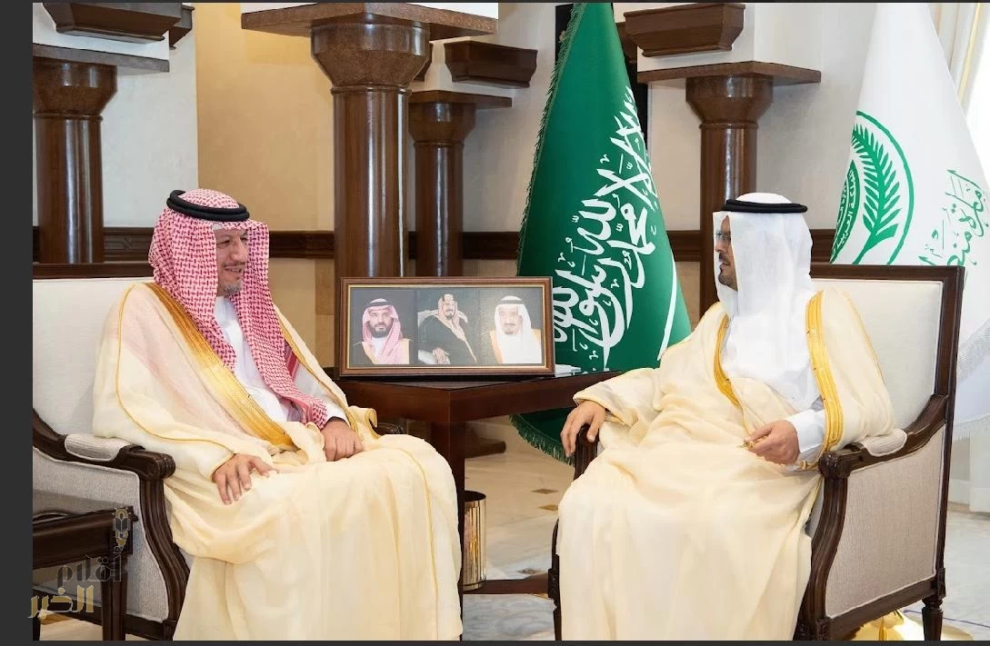 نائب أمير منطقة مكة المكرمة يستقبل، معالي رئيس هيئة الرقابة ومكافحة الفساد