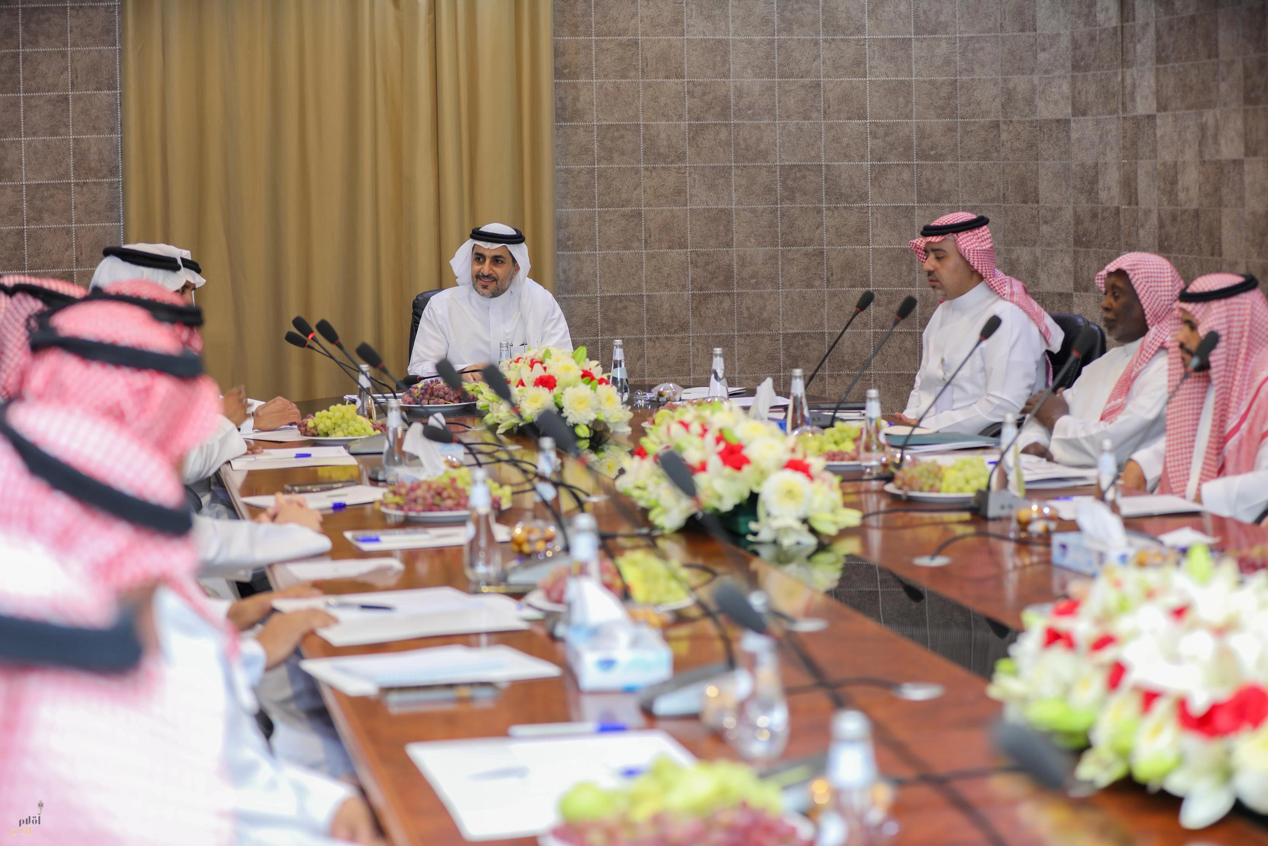 نائب وزير "البيئة" يتفقد أعمال المنظومة في منطقة تبوك ويلتقي عدد من المواطنين والمزراعين