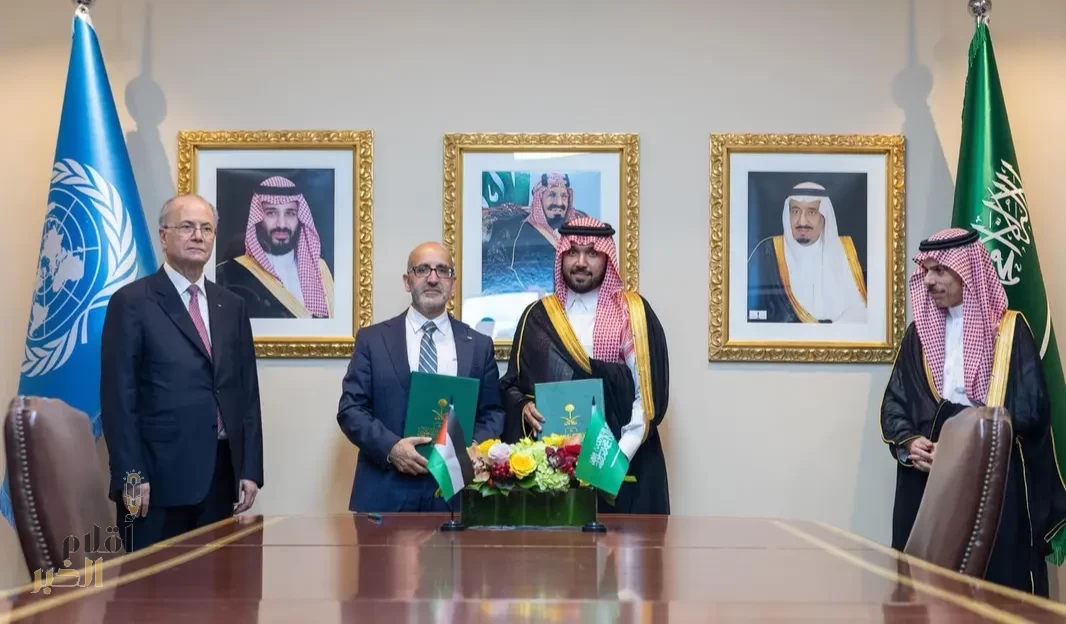 سمو وزير الخارجية يستقبل رئيس مجلس وزراء فلسطين ويوقعان عددًا من مذكرات التفاهم
