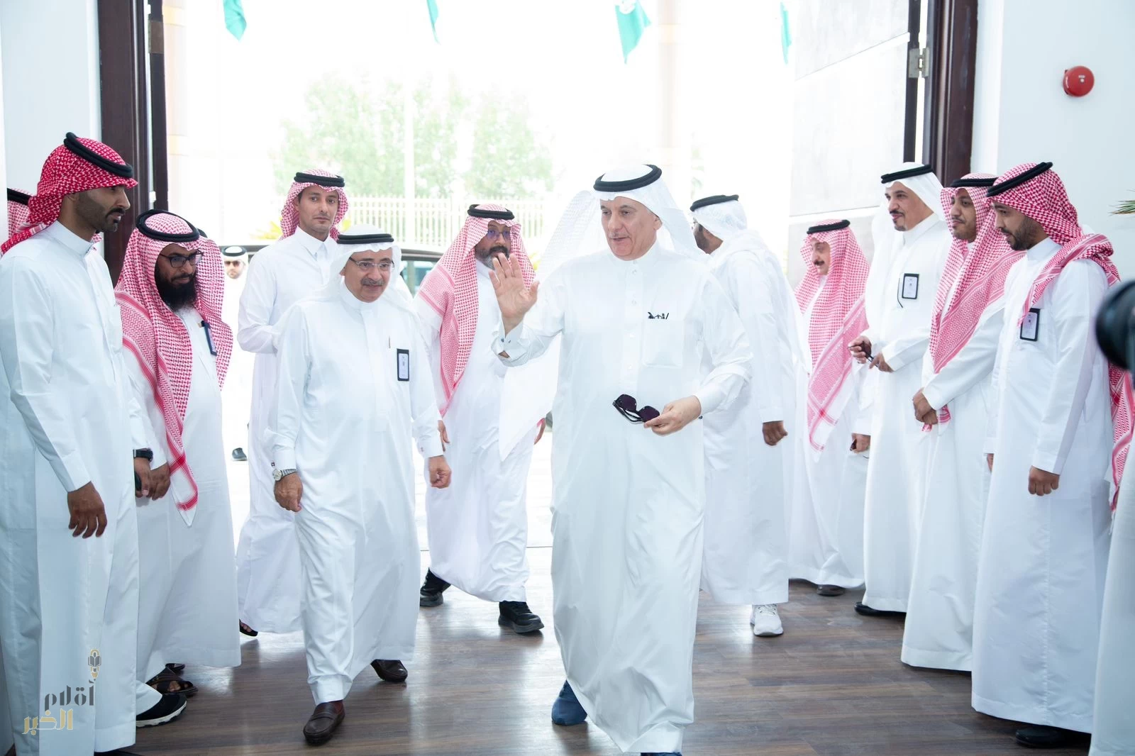 أمين منطقة تبوك يلتقي وزير البيئة والمياه والزراعة