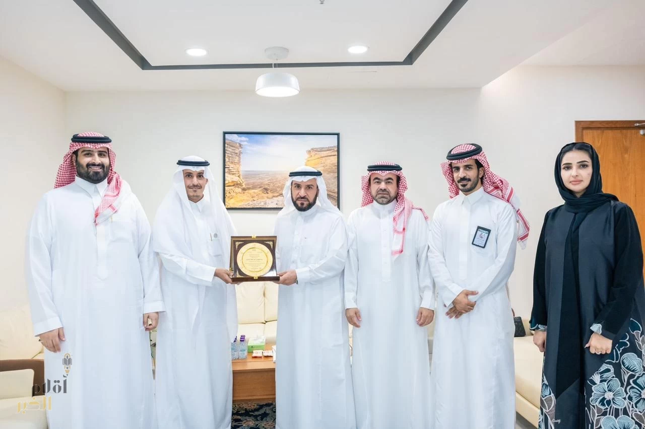 المنديل يشيد بمبادرات نوعية للقطاع الخاص بالشرقية
