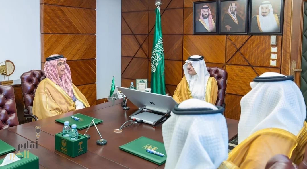 أمير الشرقية يستقبل رئيس المجلس التأسيسي للقطاع الشرقي الصحي