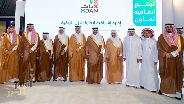 محافظ الأحساء يفتتح معرض اللومي الحساوي 2025 ويشهد توقيع 5 اتفاقيات تعاون